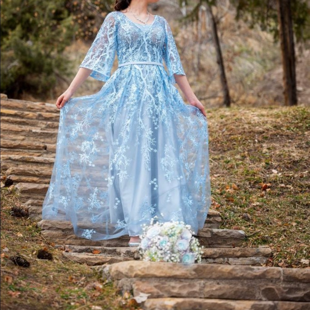 Formal ball-blue dress